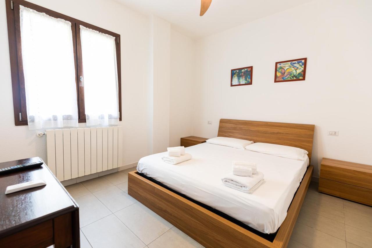 Theo'S Rooms Olbia Exterior foto