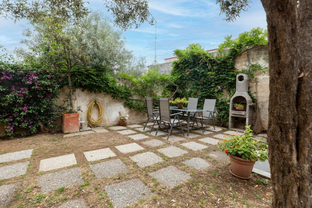 Theo'S Rooms Olbia Exterior foto